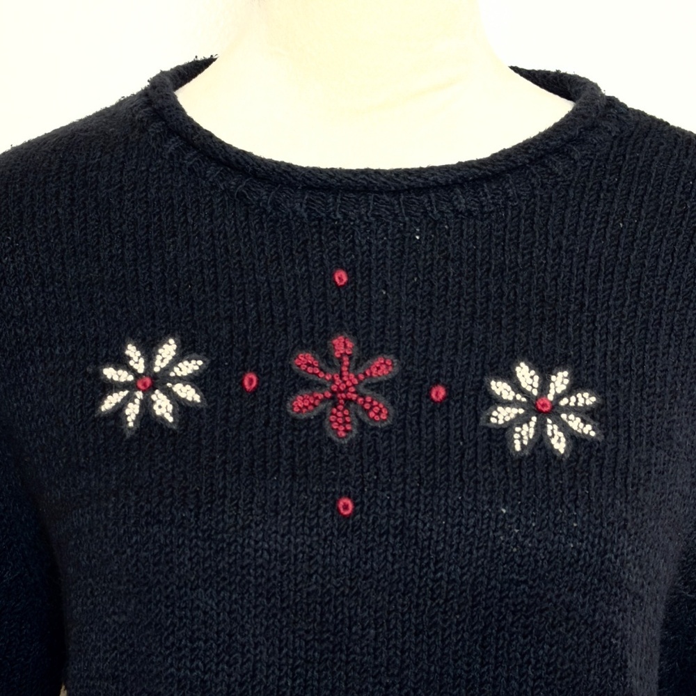 Vintage Woolrich Sweater Womens M Black Floral Embroidered Rolled Collar Cottage - Picture 5 of 11